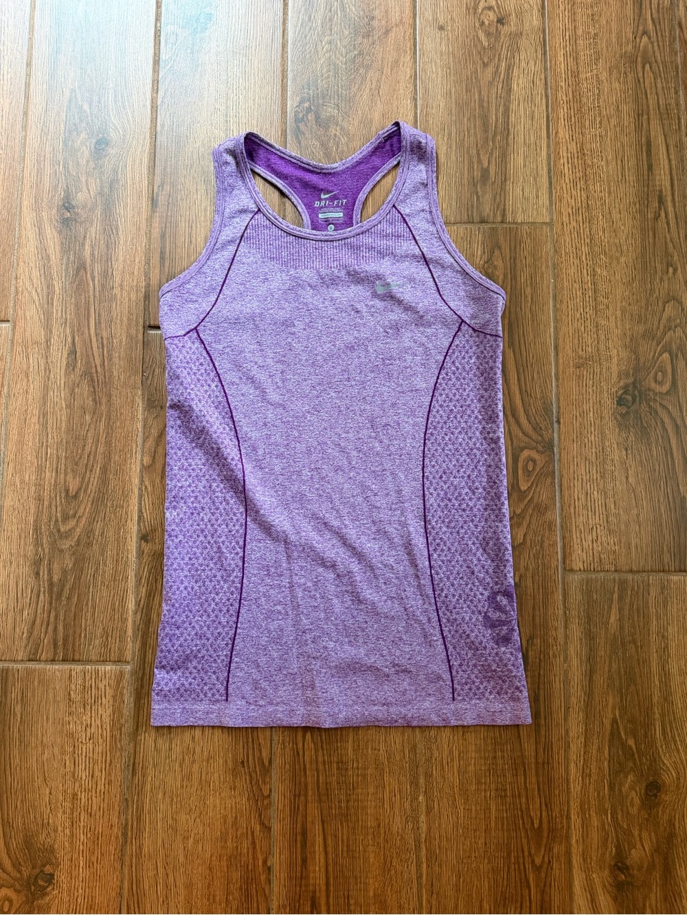 Nike Women’s Purple Lightweight Tank Racerback Size S